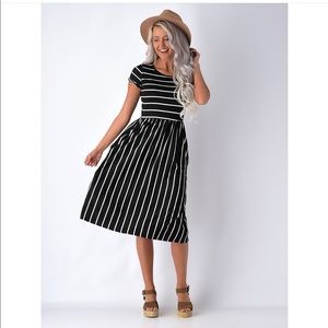 Dress/casual/striped/